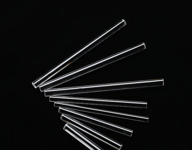 Quartz glass rod